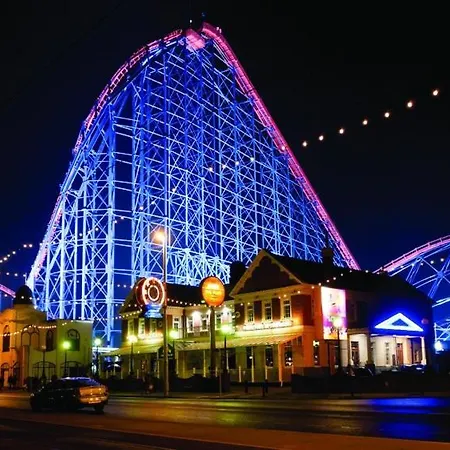 Quirky Attic Blackpool Esterno foto